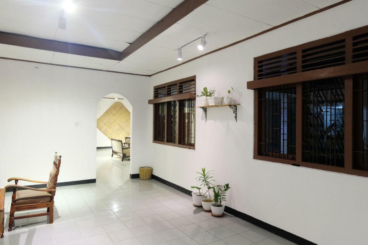 Rarem Bed & Breakfast Bandar Lampung Exteriör bild