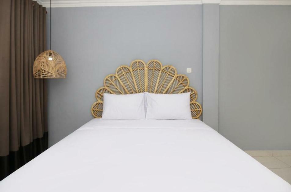 Rarem Bed & Breakfast Bandar Lampung Exteriör bild